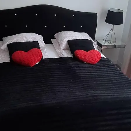 Apartament Mona Starówka-old Town